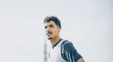 صافرة توقف.. مواجهة مصر وأنجولا تتعطل بعد إصابة عبد المجيد